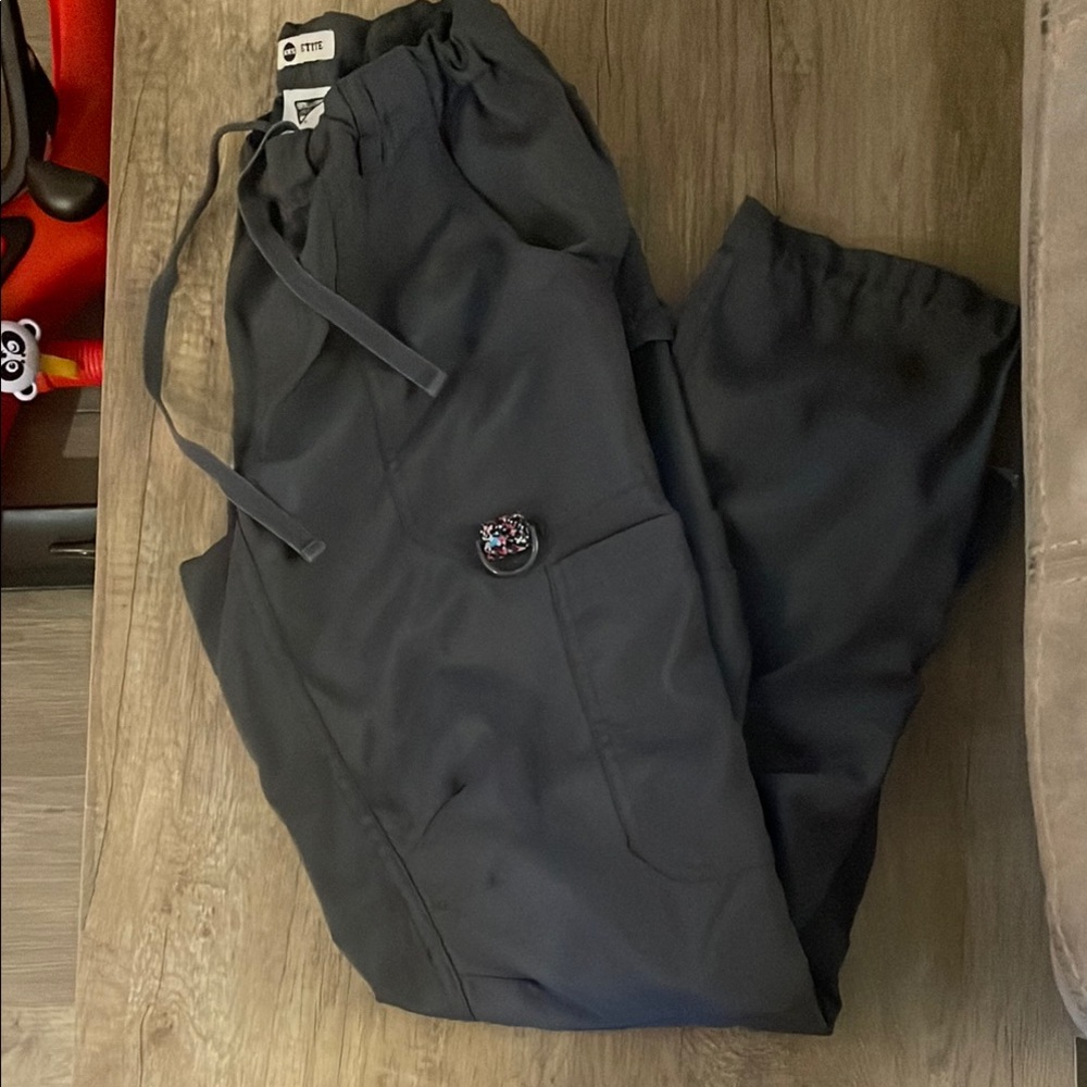 Koi gray Pants